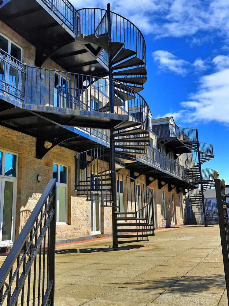 The Hansen Residence At The Galleria Aberdeen Exterior photo